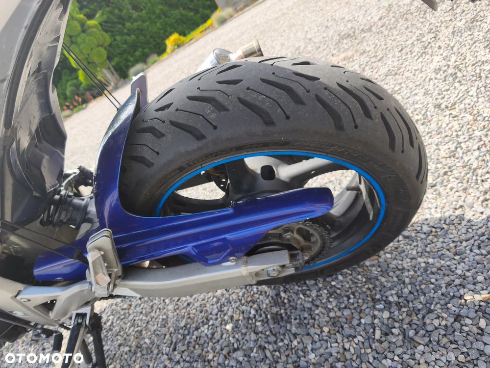 Honda CB - 4