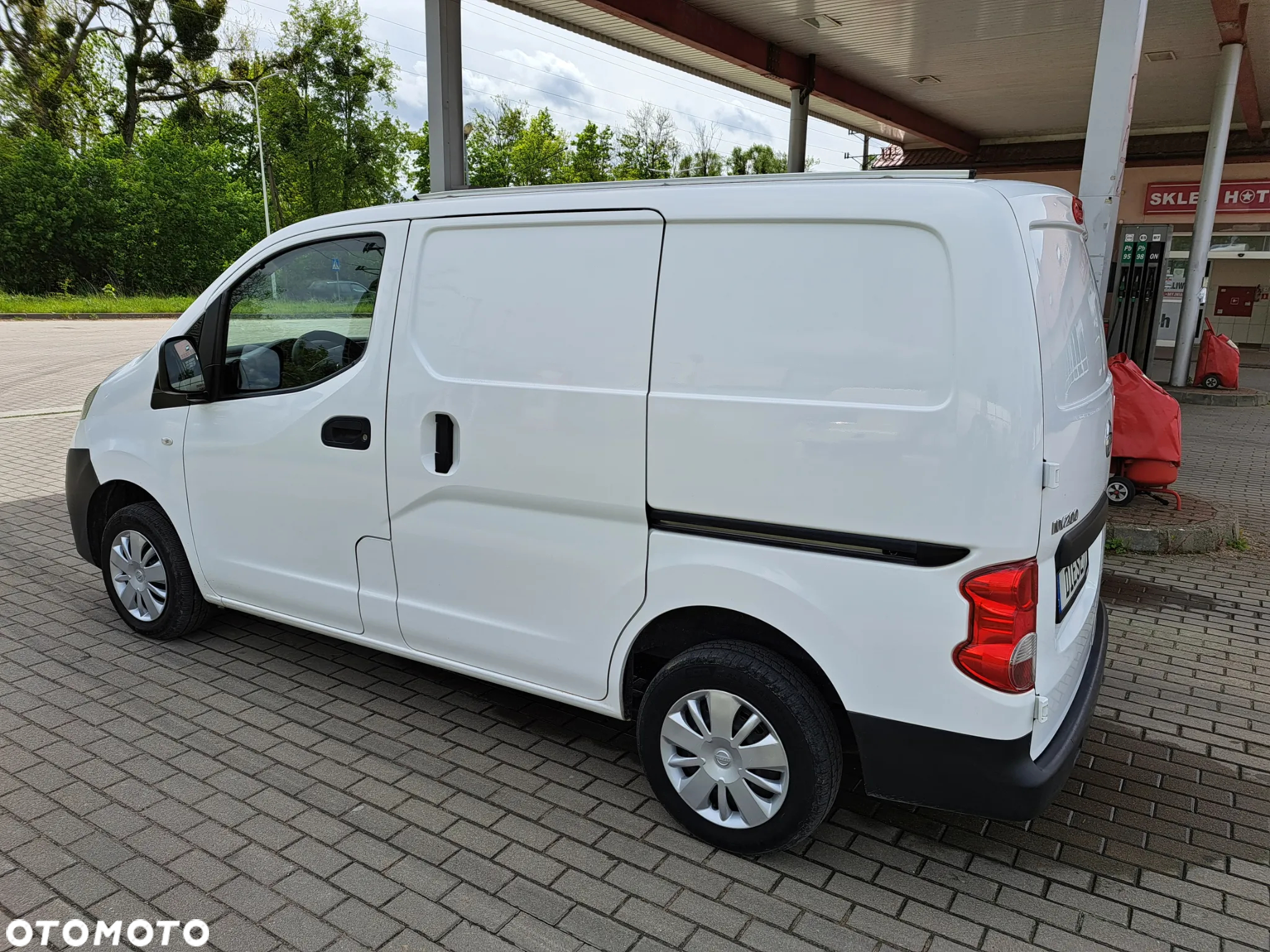 Nissan NV200 - 12