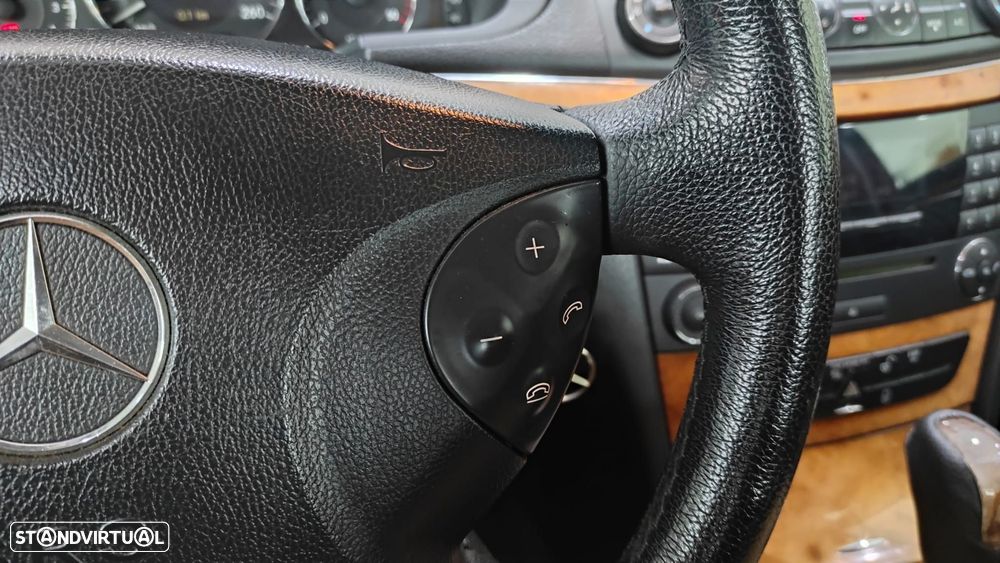 Mercedes-Benz E 220 CDi Avantgarde Aut. - 36