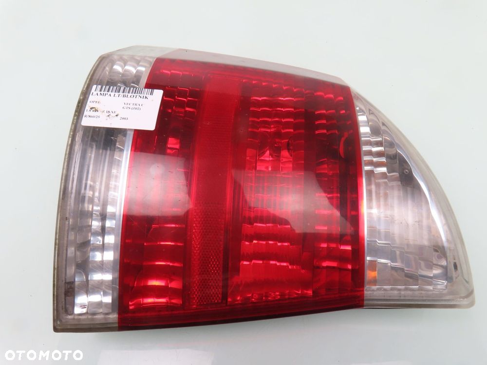 LAMPA LEWA TYLNA OPEL VECTRA C GTS - 6