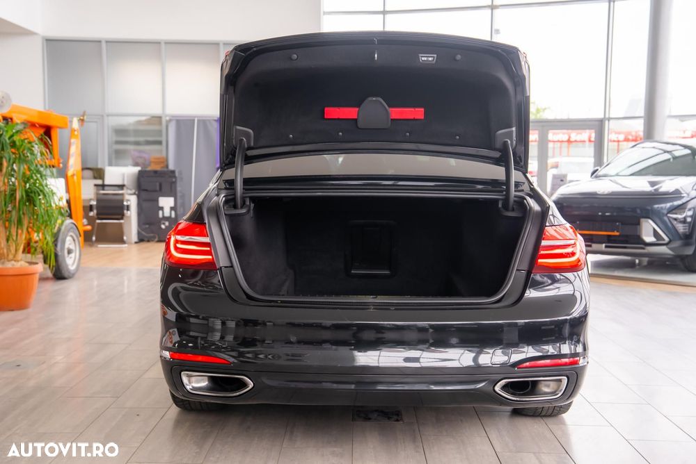 BMW Seria 7 740Ld xDrive - 16