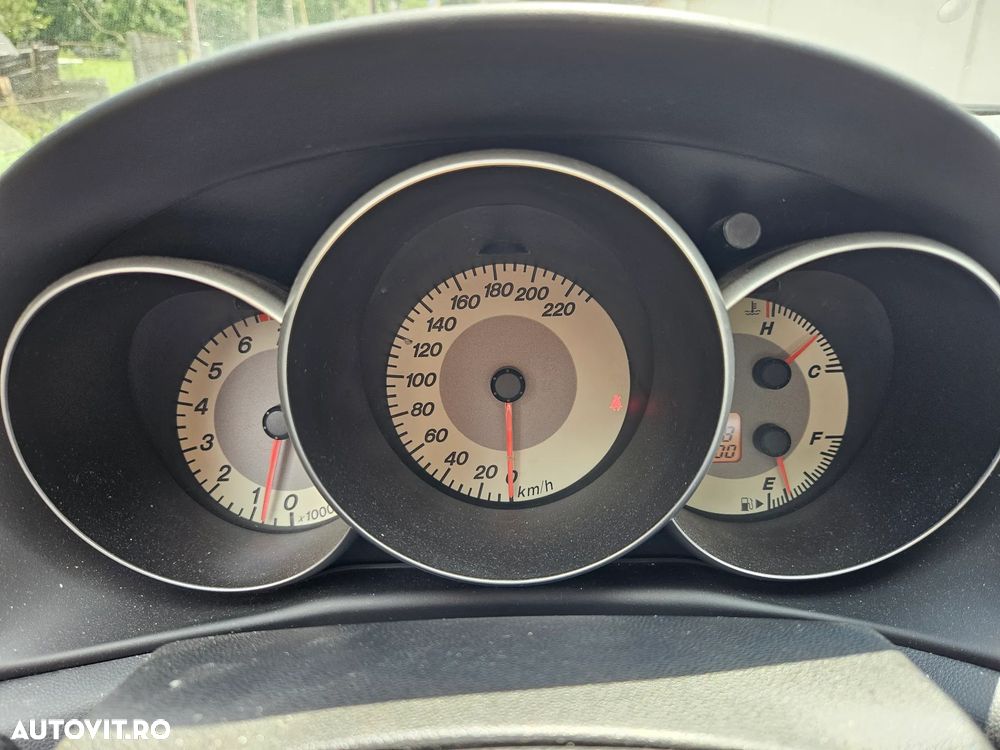 Mazda 3 1.6 Sport Active Plus - 18