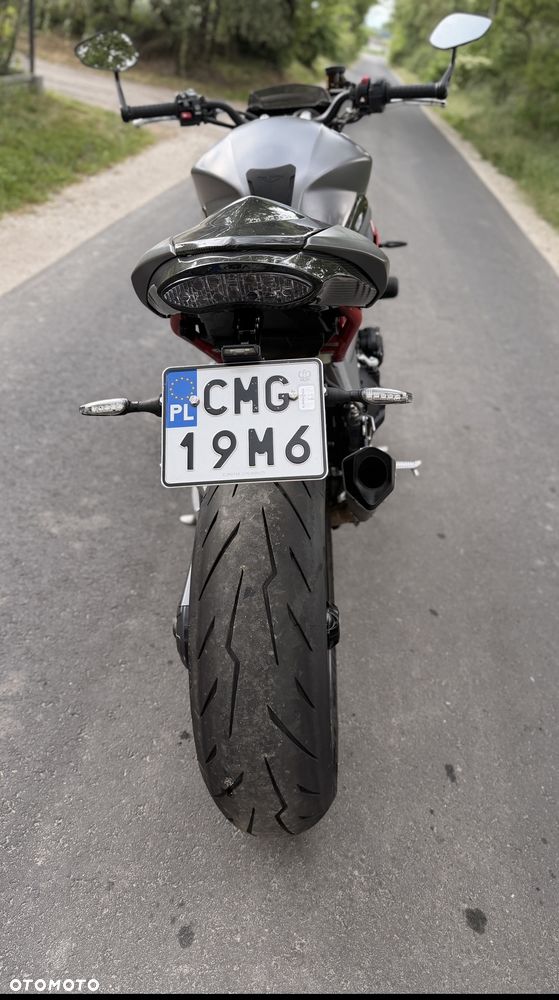 Triumph Speed Triple - 2