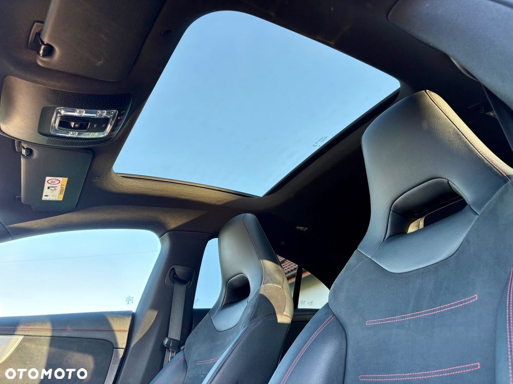 Mercedes-Benz CLA 200 d 8G-DCT AMG Line - 28