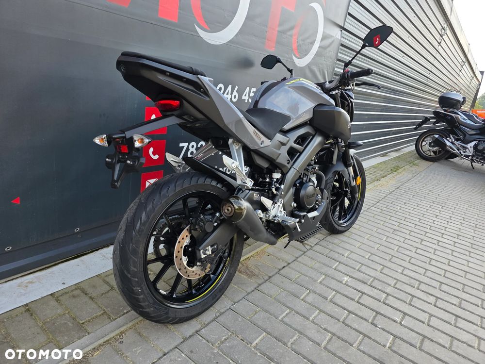 Yamaha MT - 3