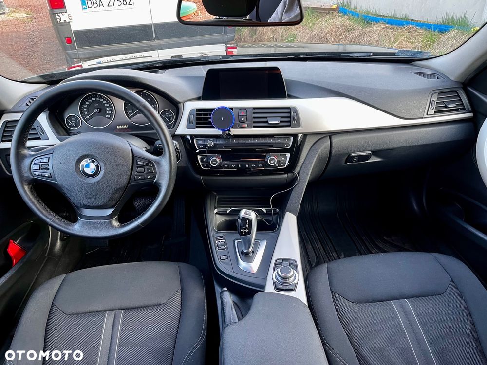 BMW Seria 3 320d Advantage - 6