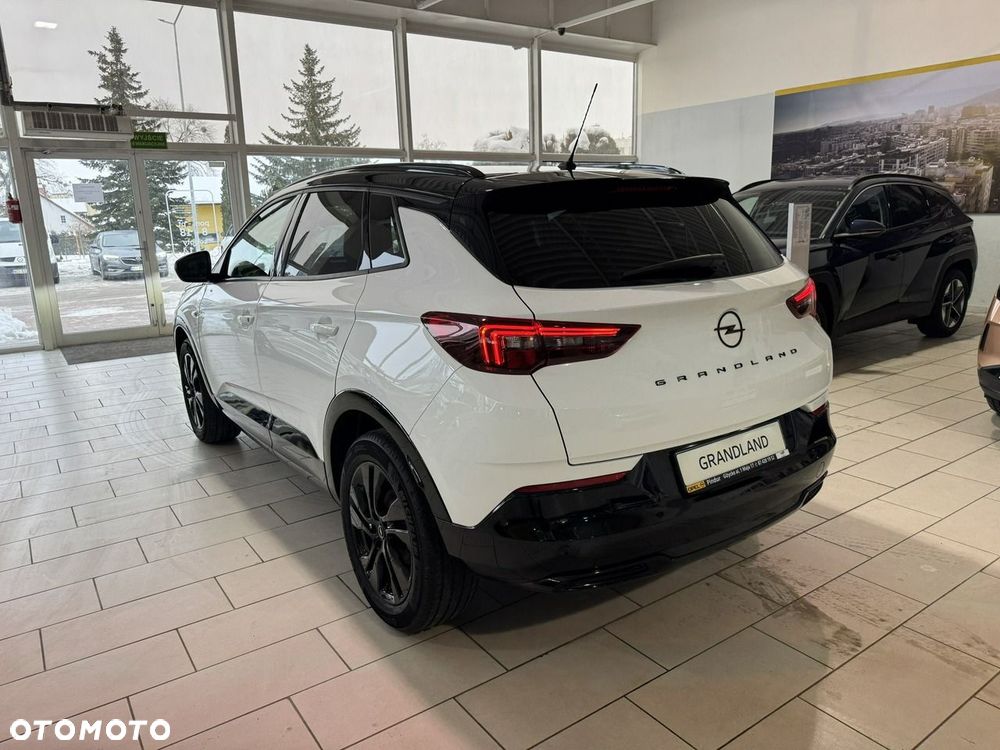 Opel Grandland 1.2 T GS Light S&S - 9