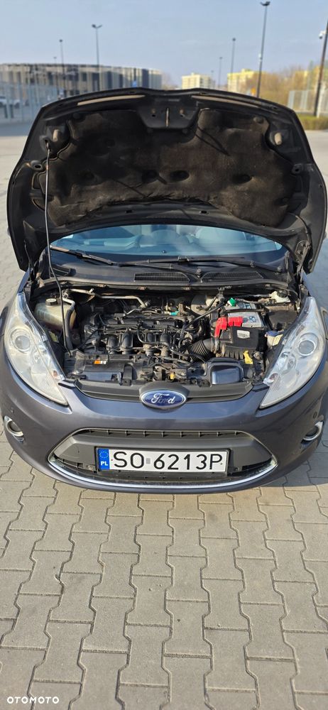 Ford Fiesta 1.4 Ghia - 13