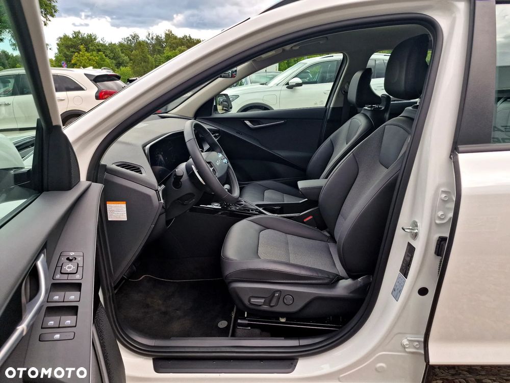 Kia Niro 1.6 GDI Hybrid L Business Line - 16
