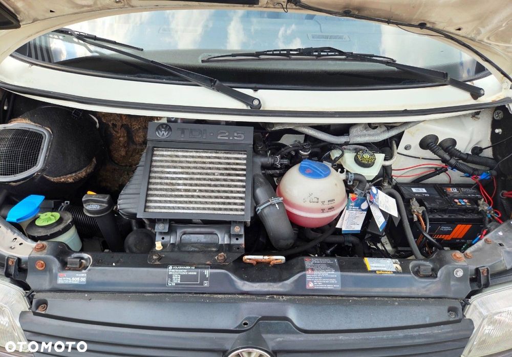 Volkswagen Transporter - 14