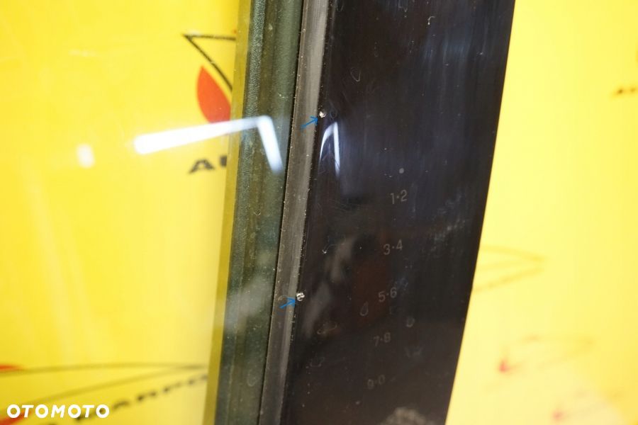 FORD BRONCO SPORT 2021 - 2024 Drzwi Przód Lewe Przednie Szyba Kompletne - 4