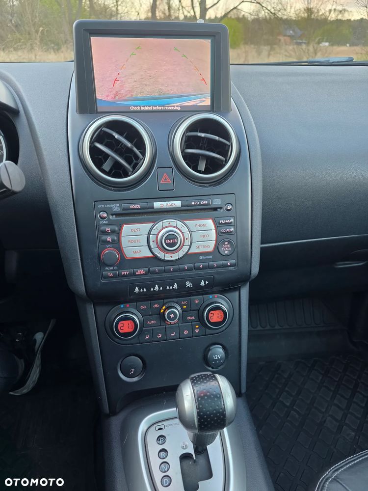 Nissan Qashqai 2.0 dCi 4x4 Tekna - 15