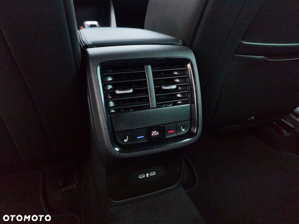 Skoda Octavia 2.0 TSI RS DSG - 15