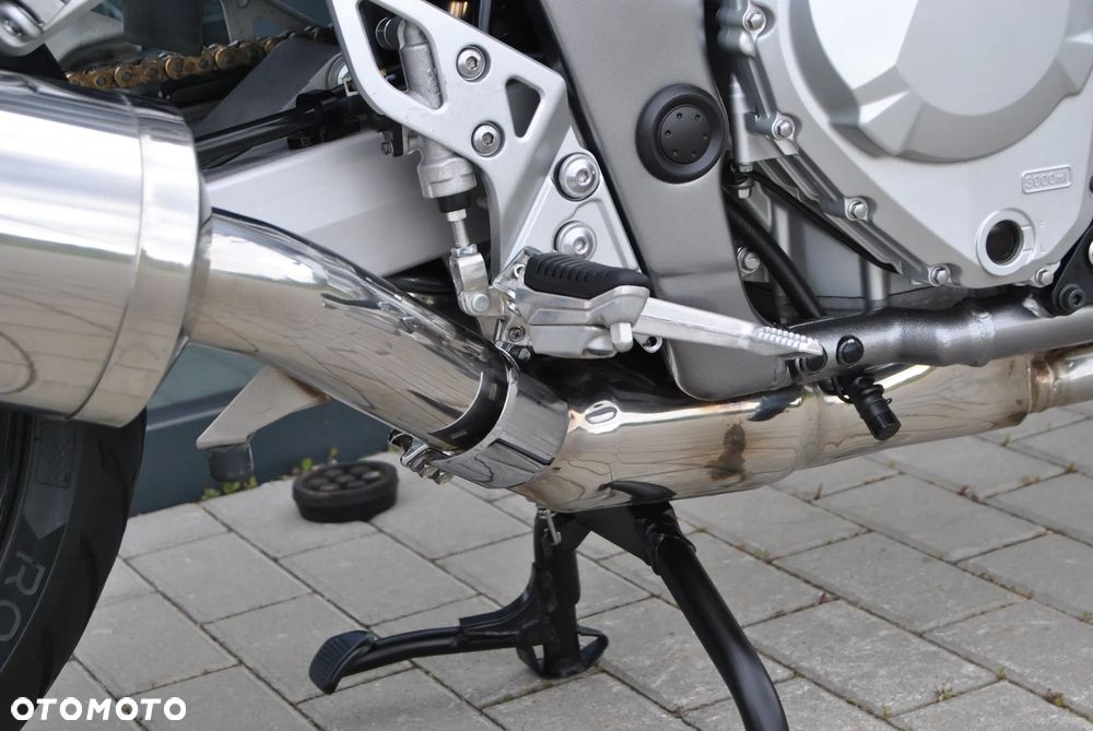 Suzuki Bandit - 32