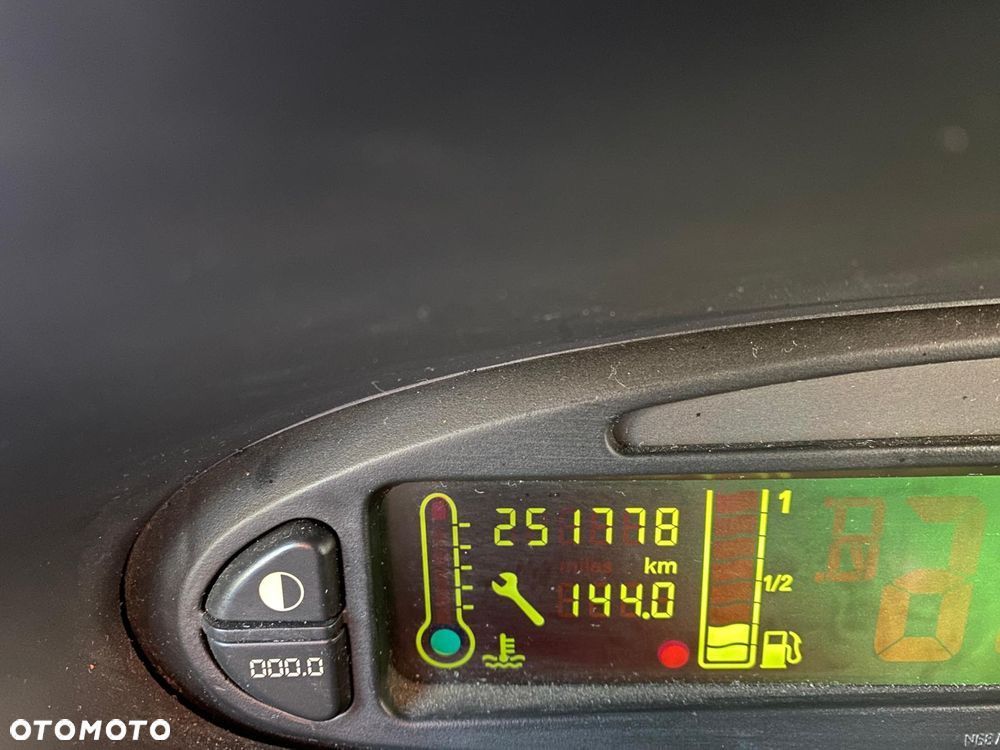 Citroën Xsara Picasso 1.6 HDi Style - 12