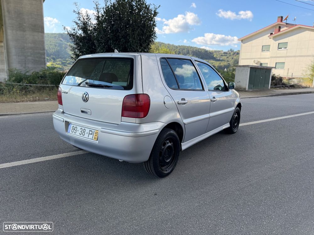 VW Polo - 5