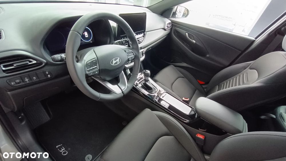Hyundai i30 1.0 T-GDI Smart DCT - 13