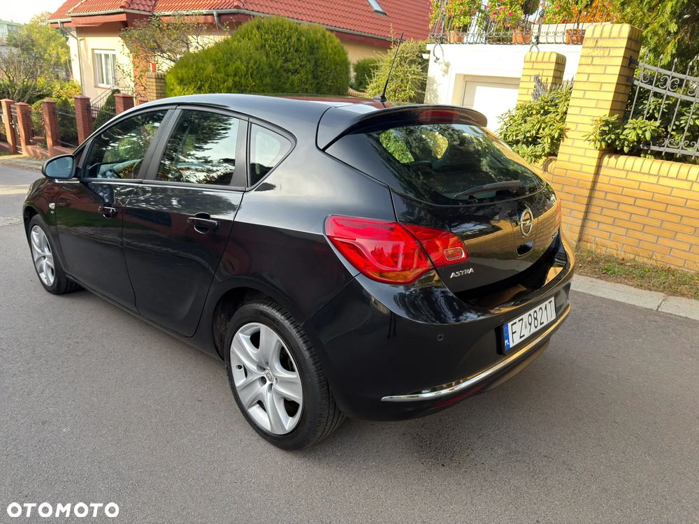 Opel Astra - 5