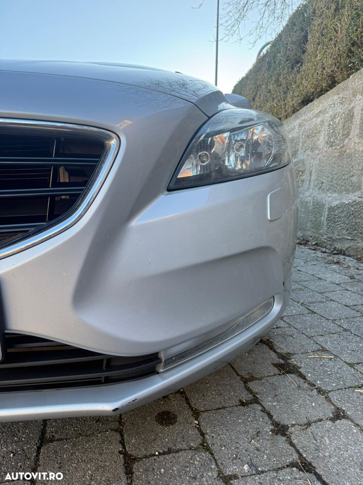 Volvo V40 D4 Momentum - 15