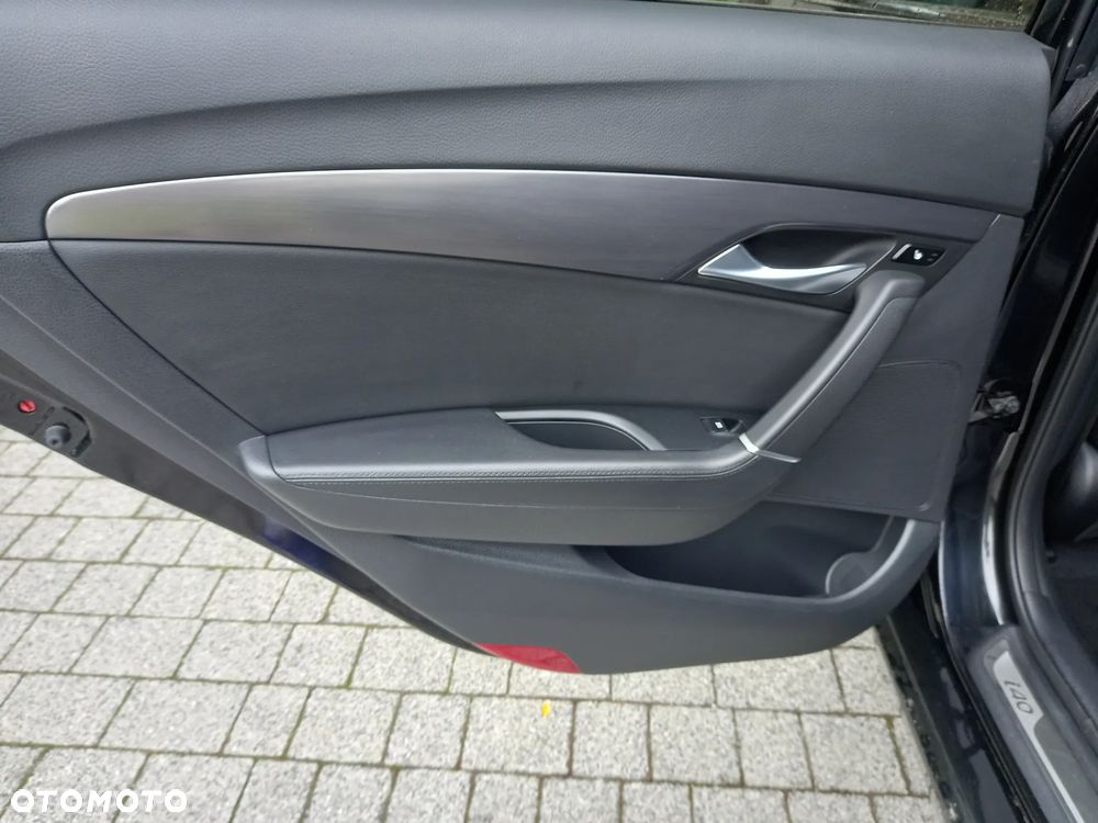 Hyundai i40 Kombi 1.7 CRDi Premium - 18