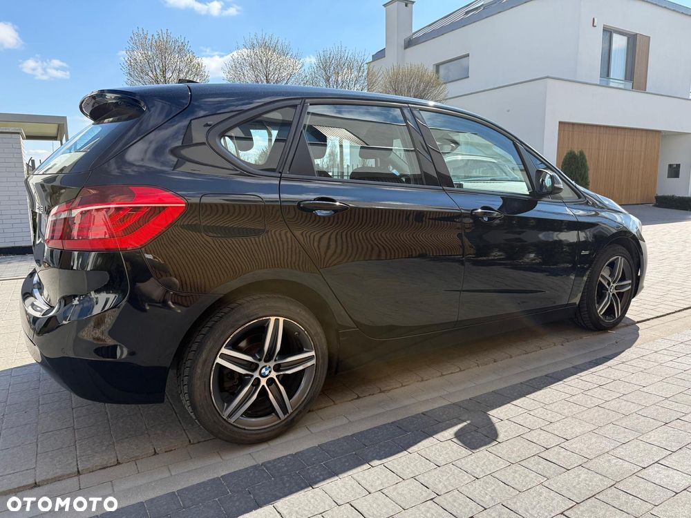 BMW Seria 2 218i Sport Line - 7