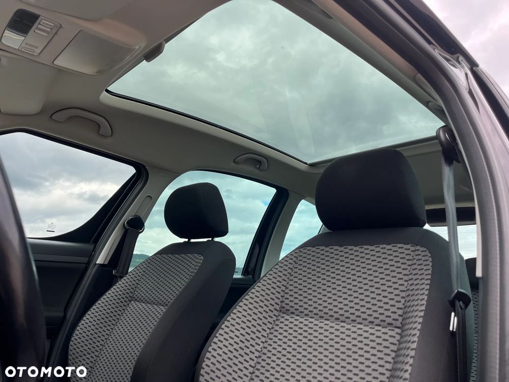 Skoda Roomster 1.2 TSI Elegance PLUS EDITION - 13