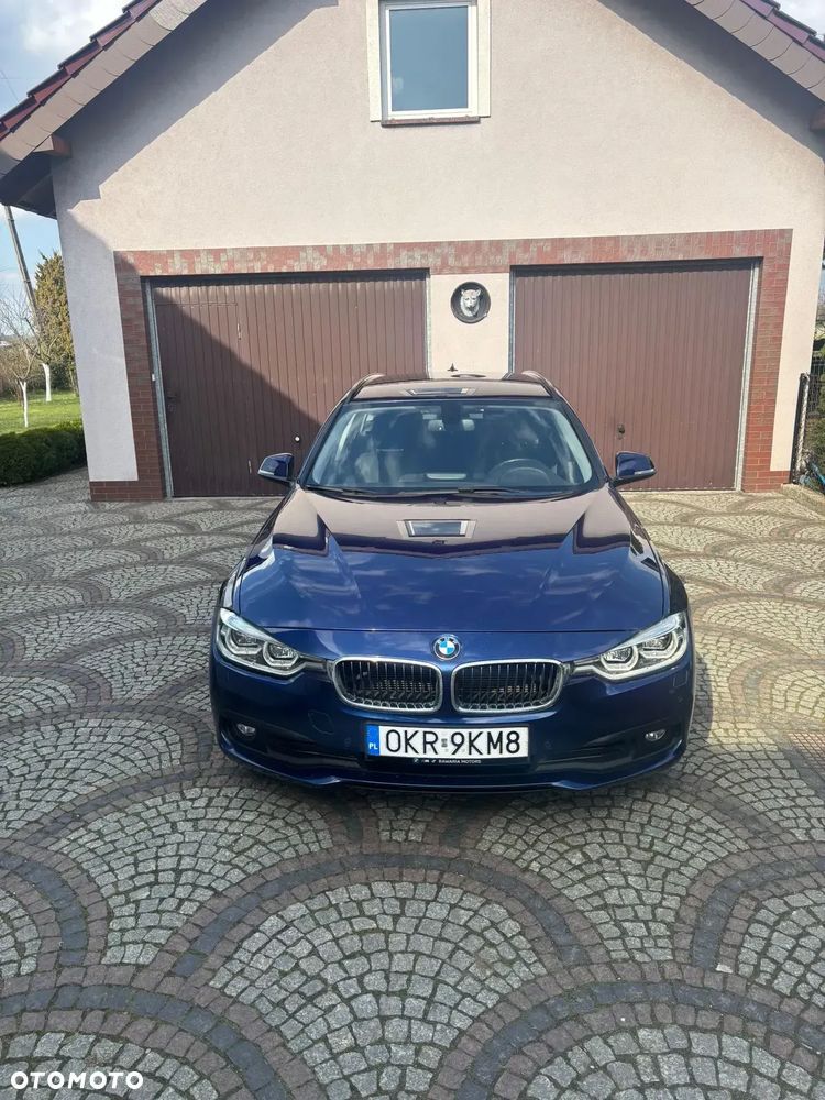 BMW Seria 3 318d - 2