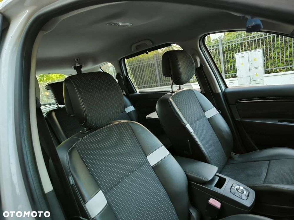 Renault Scenic TCe 130 Dynamique - 7