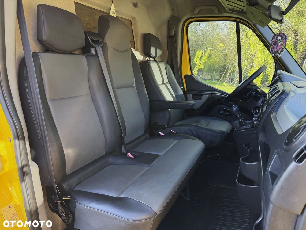 Renault MASTER L2H2 ŚREDNI KLIMA/NAWIGACJA/3osobowy - 18