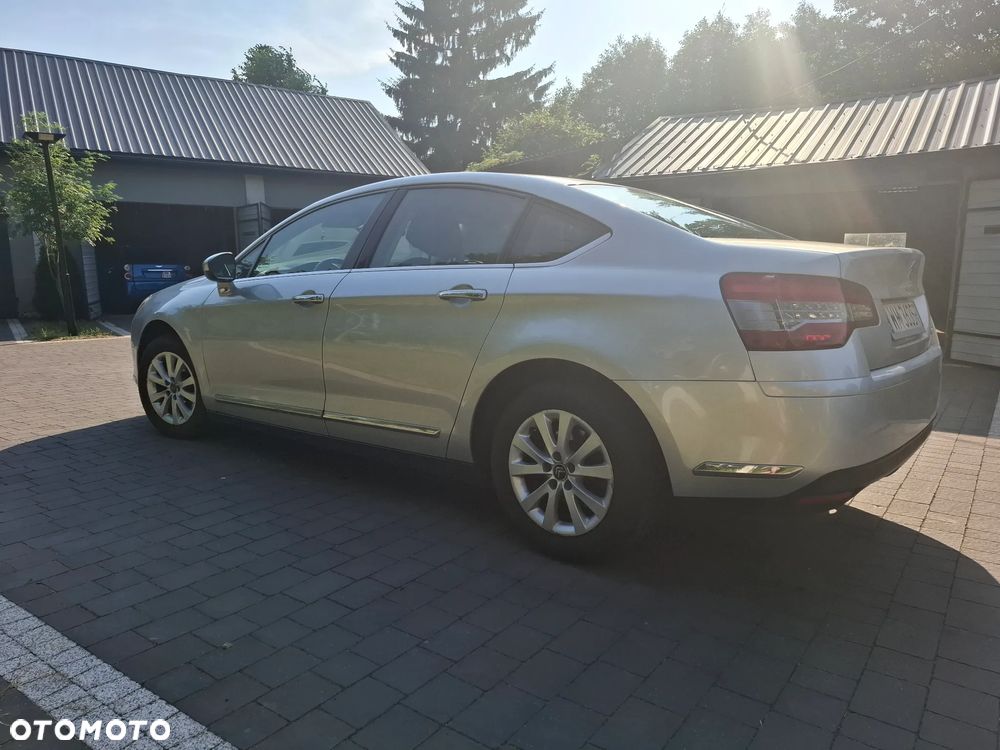 Citroën C5 1.6 HDi Attraction - 8