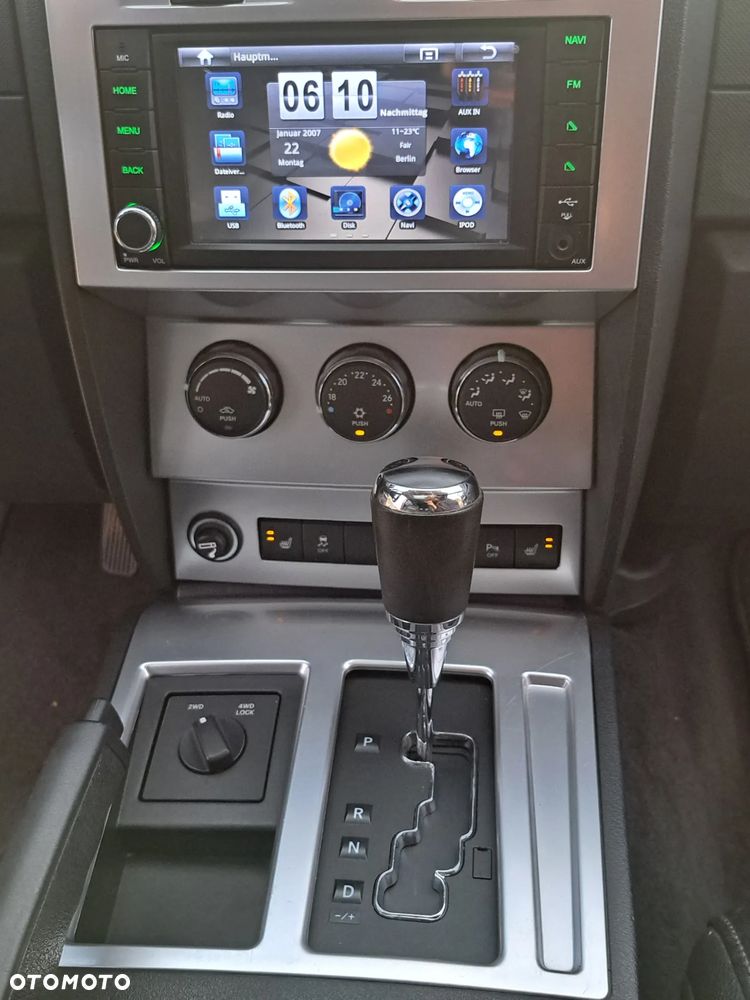 Dodge Nitro 4.0 Automatik R/T - 4