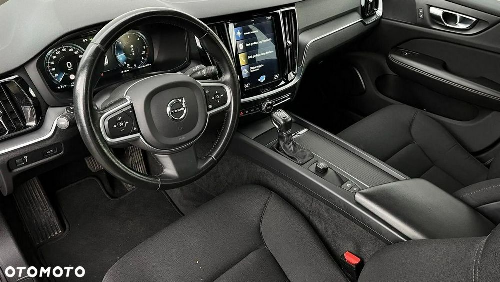Volvo V60 D3 Momentum - 10