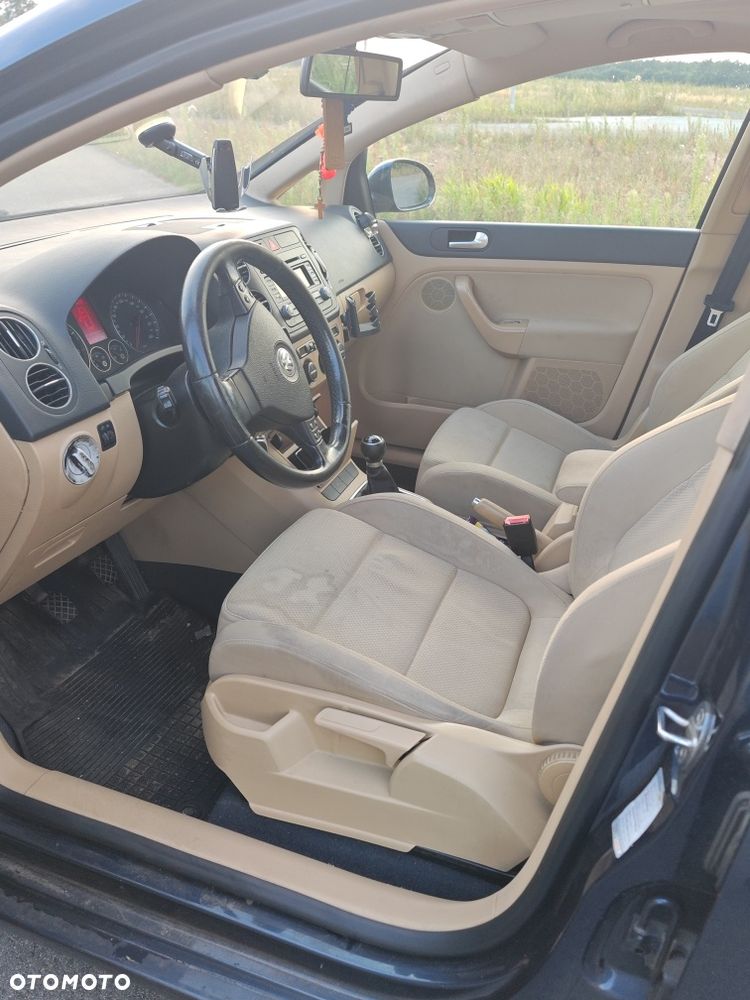 Volkswagen Golf - 4