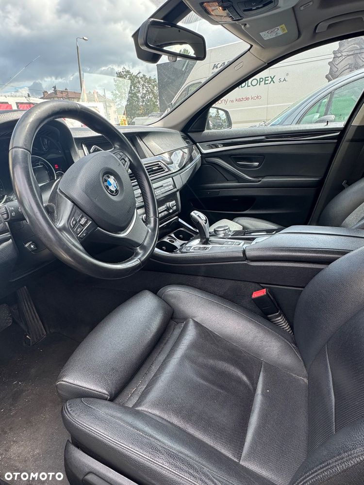 BMW Seria 5 535d xDrive - 8