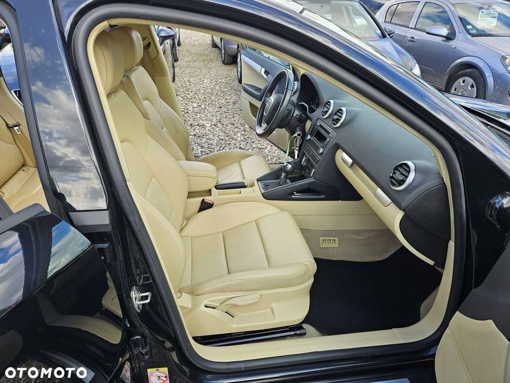 Audi A3 Sportback - 10