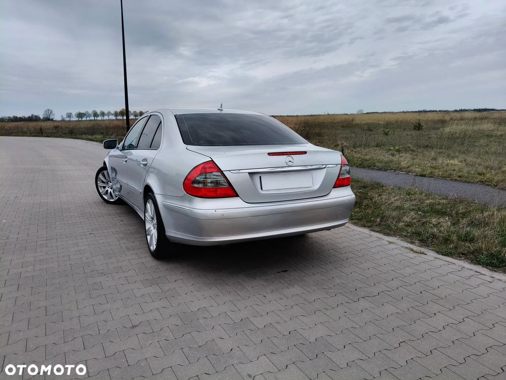 Mercedes-Benz Klasa E 200 Kompressor Elegance - 3