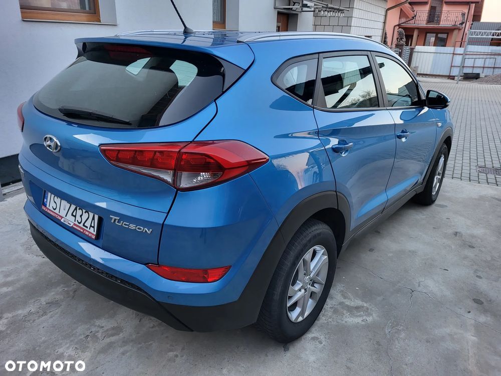 Hyundai Tucson 1.7 CRDI BlueDrive Style 2WD - 3