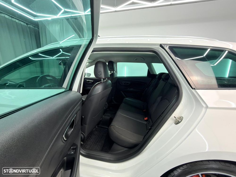 SEAT Leon ST 2.0 TDI S&S FR - 8