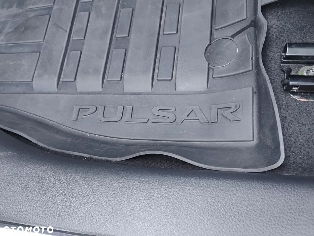 Nissan Pulsar - 35