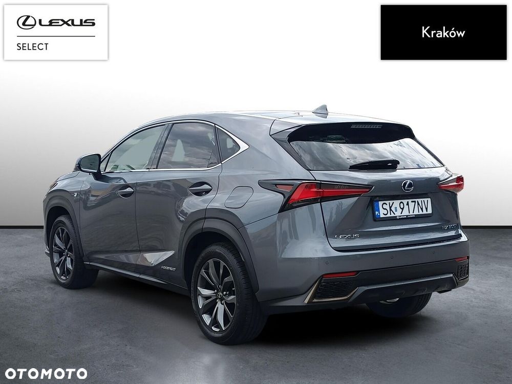 Lexus NX 300h F Sport AWD - 3