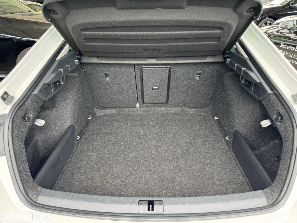 Skoda Octavia 2.0 TDI STYLE DSG - 39