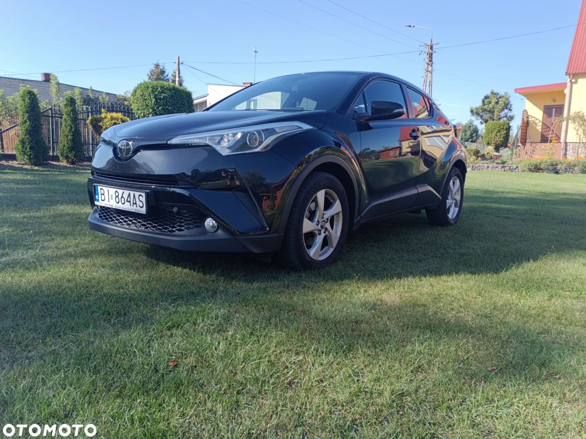 Toyota C-HR 1.2 T Dynamic - 1