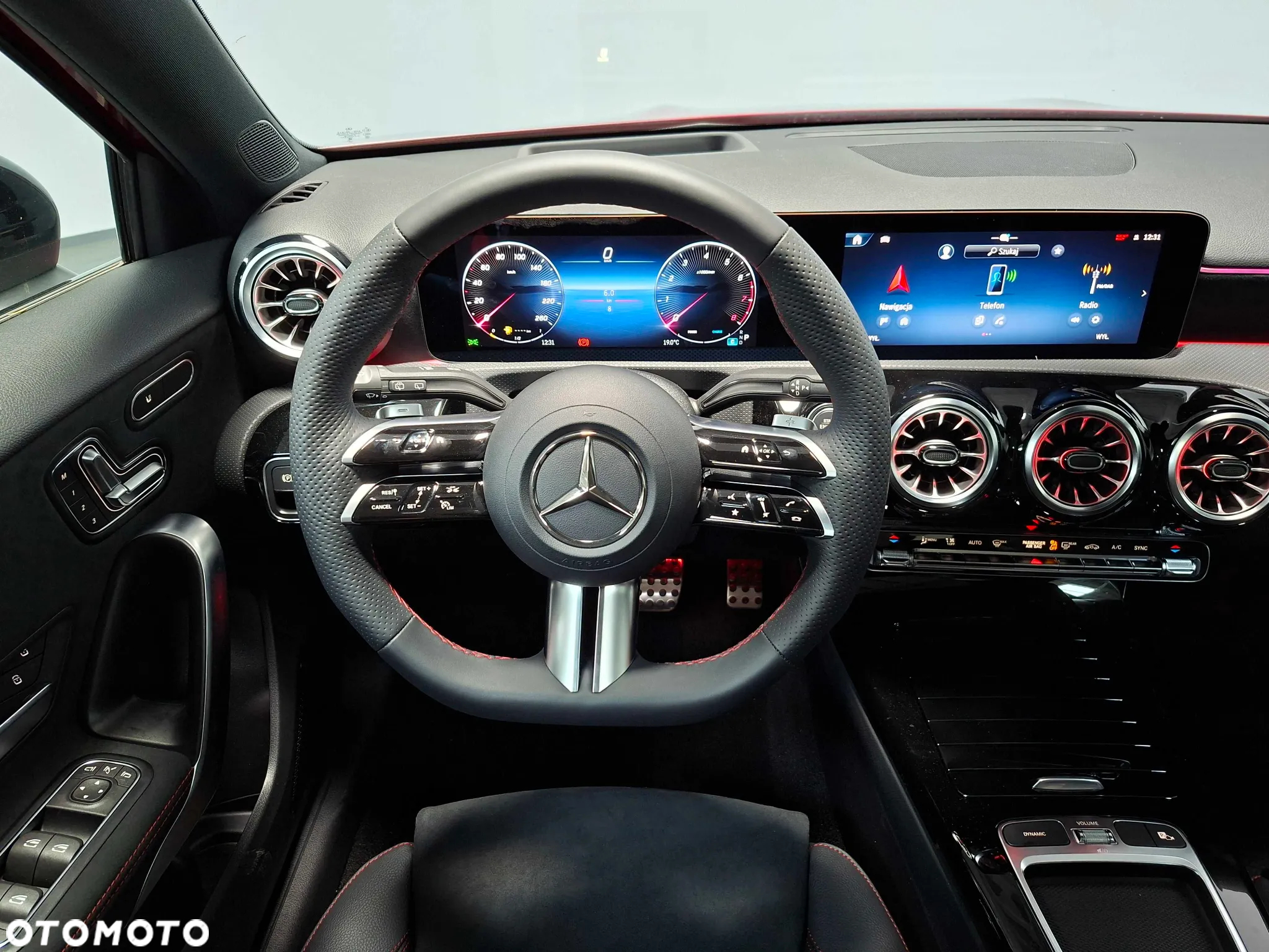 Mercedes-Benz Klasa A 220 4-Matic AMG Line 8G-DCT - 9