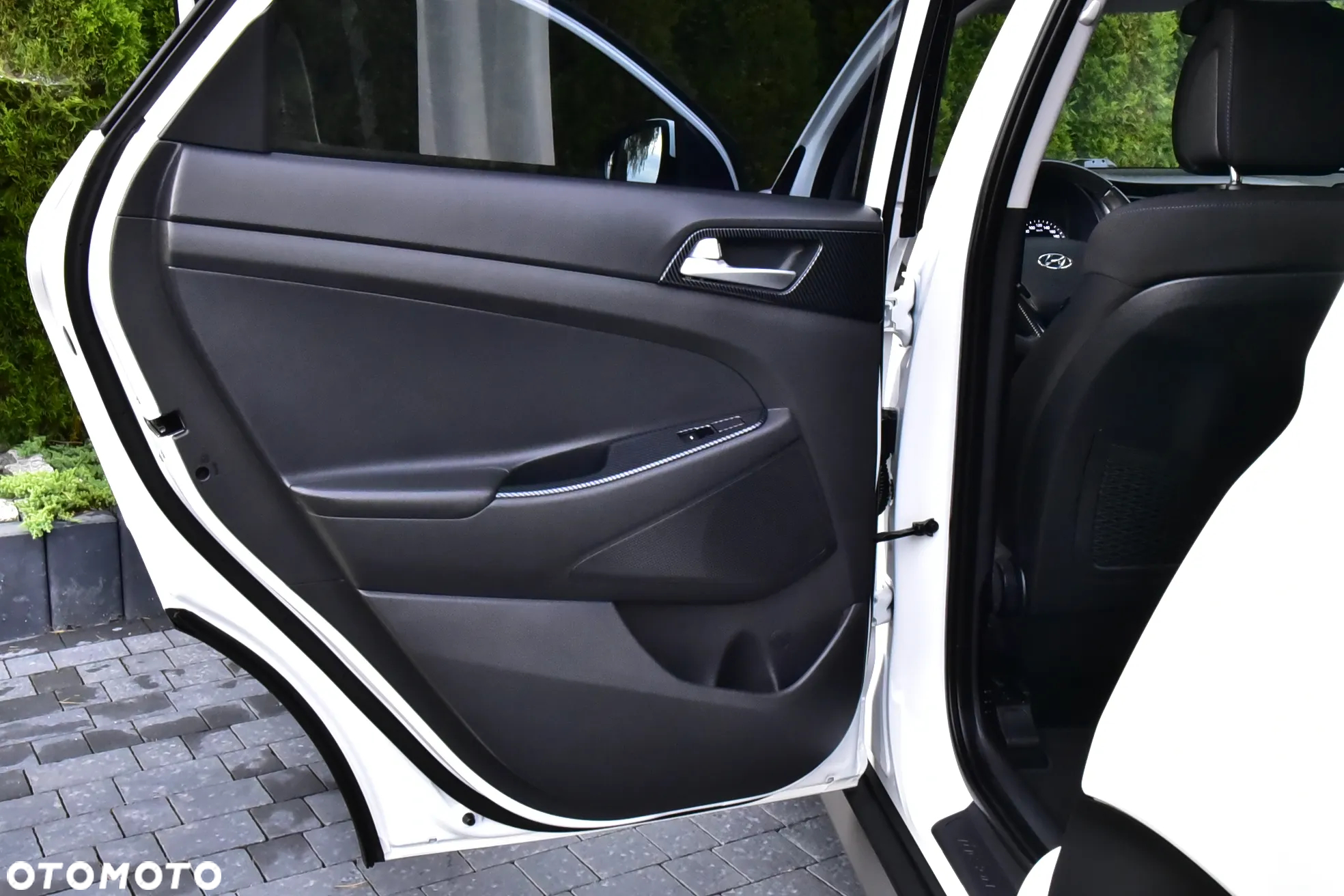 Hyundai Tucson 1.6 Turbo 4WD DCT Premium - 24