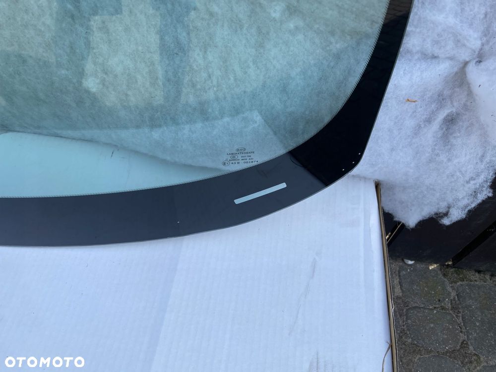 nissan 370z coupe/cabriolet szyba przednia po 2009 - 3