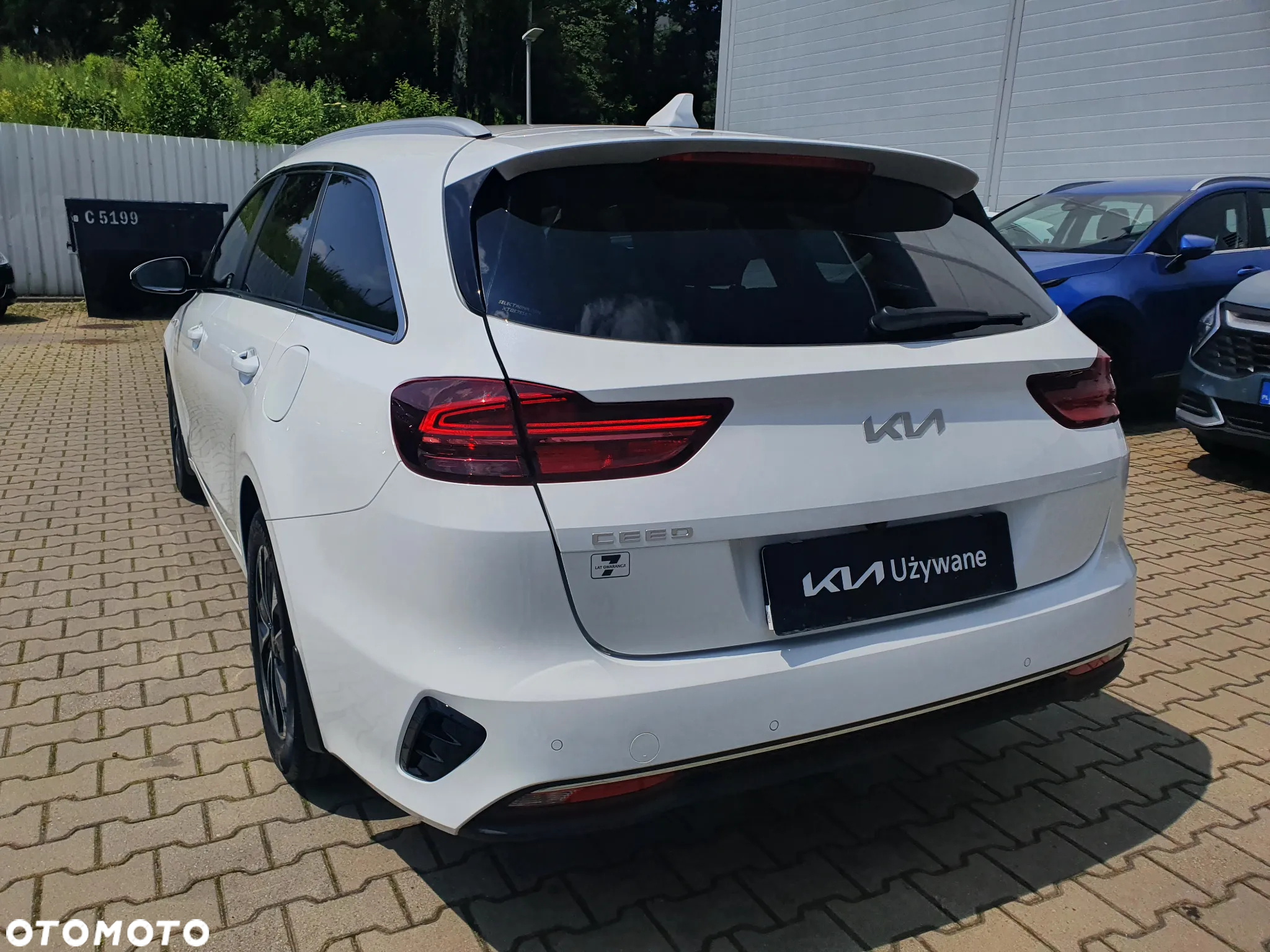 Kia Ceed 1.5 T-GDI M - 14