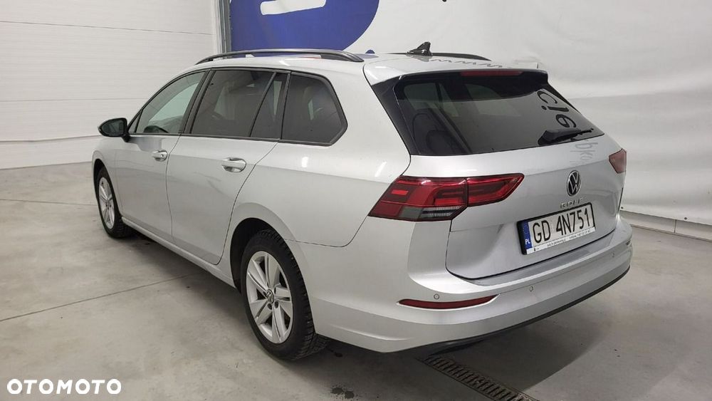 Volkswagen Golf Variant - 8