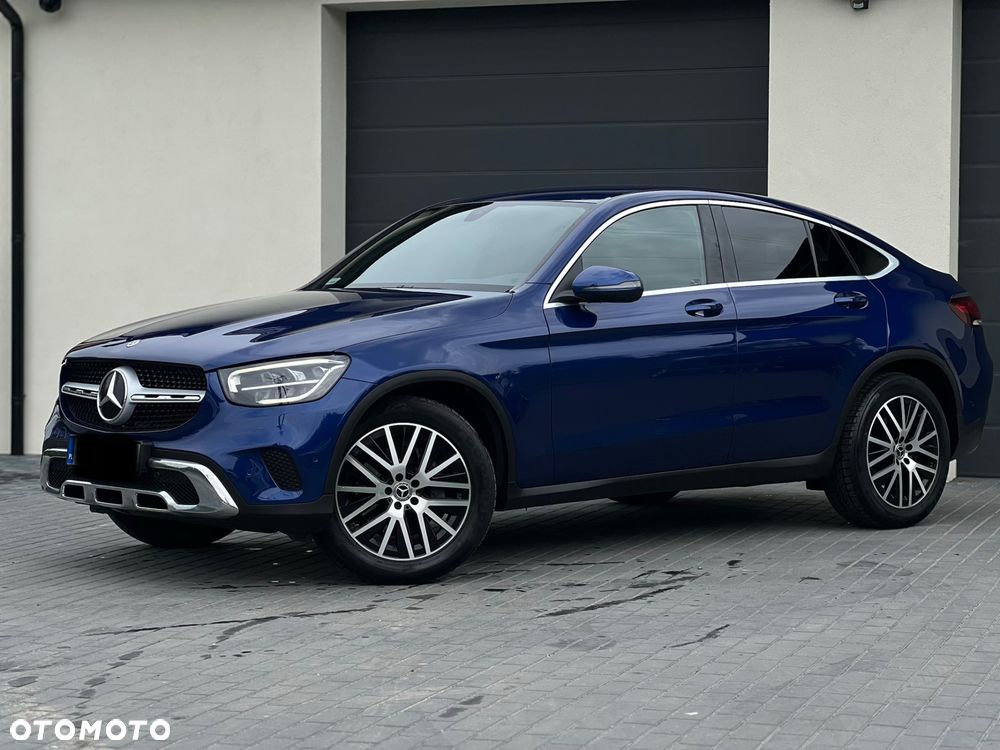 Mercedes-Benz GLC 200 4Matic 9G-TRONIC AMG Line Plus - 12