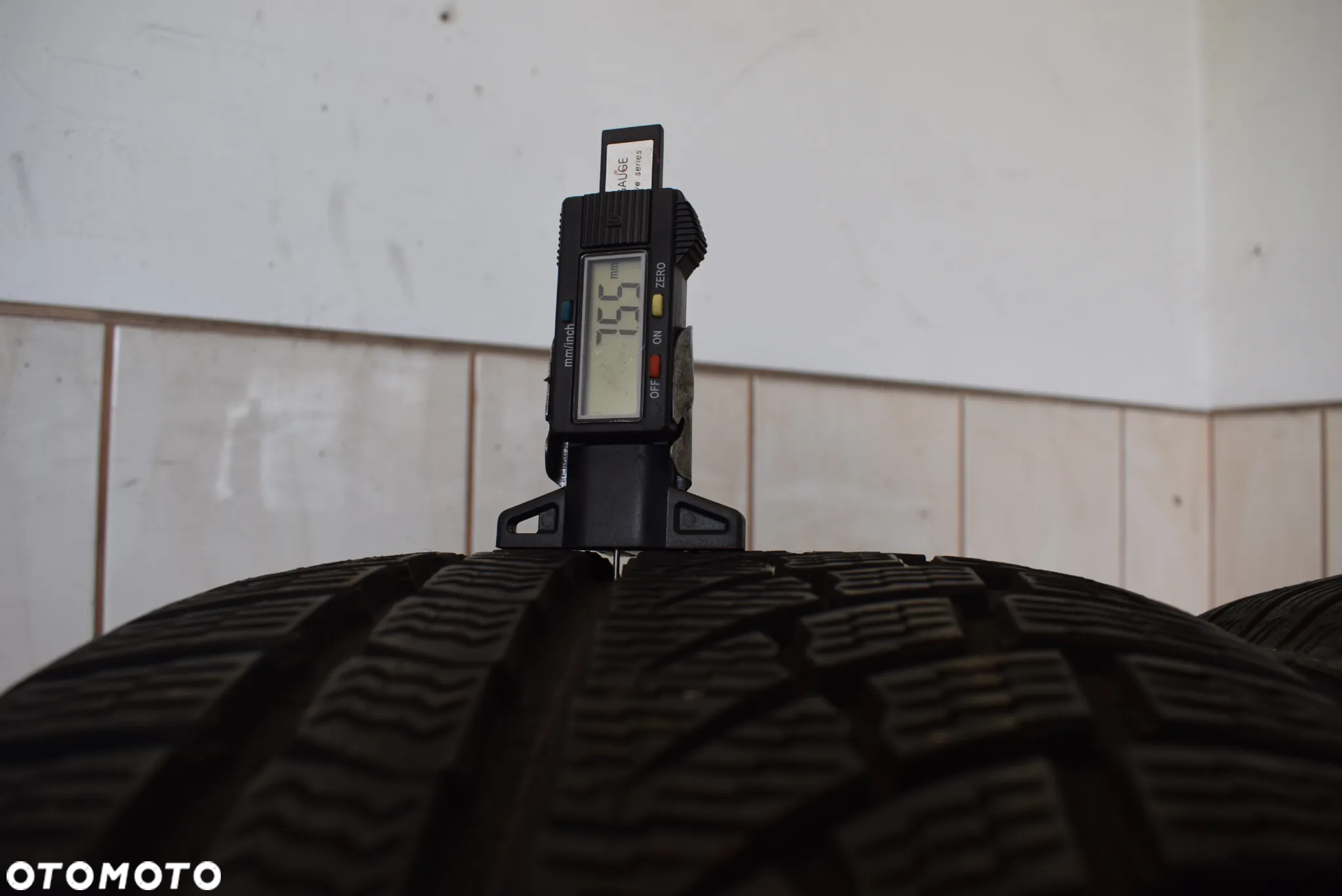 R19 245/35 Nokian WR A4 Cena za parę - 4
