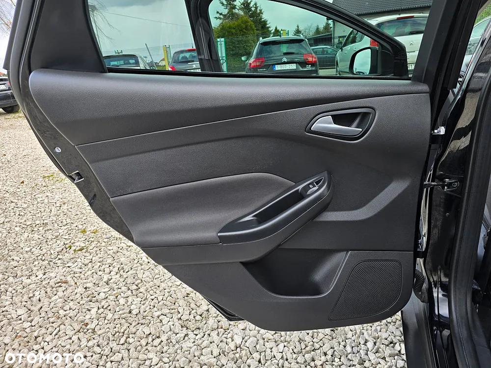 Ford Focus 1.5 EcoBlue SCR Titanium - 16